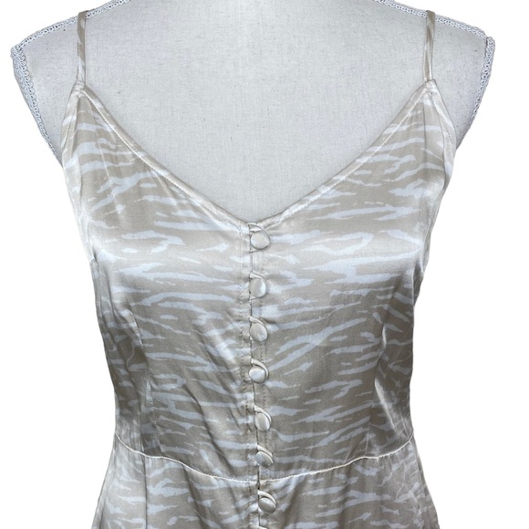 Abercrombie Fitch Cream Satin Tiger Stipe Slip Dress Size Medium Side Zip Flaw - Picture 2 of 12